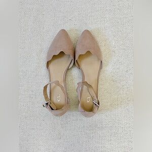 Like new. CL by Chinese Laundry Shoes. Size 7.5 US.